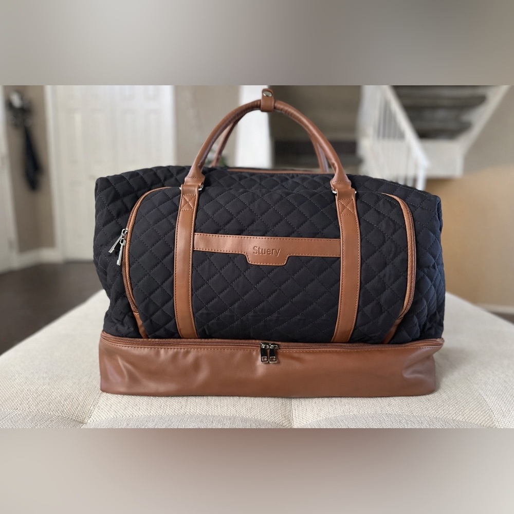Sturdy Quilted Black & Brown Travel Duffle Bag